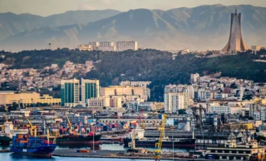 الجزائر
