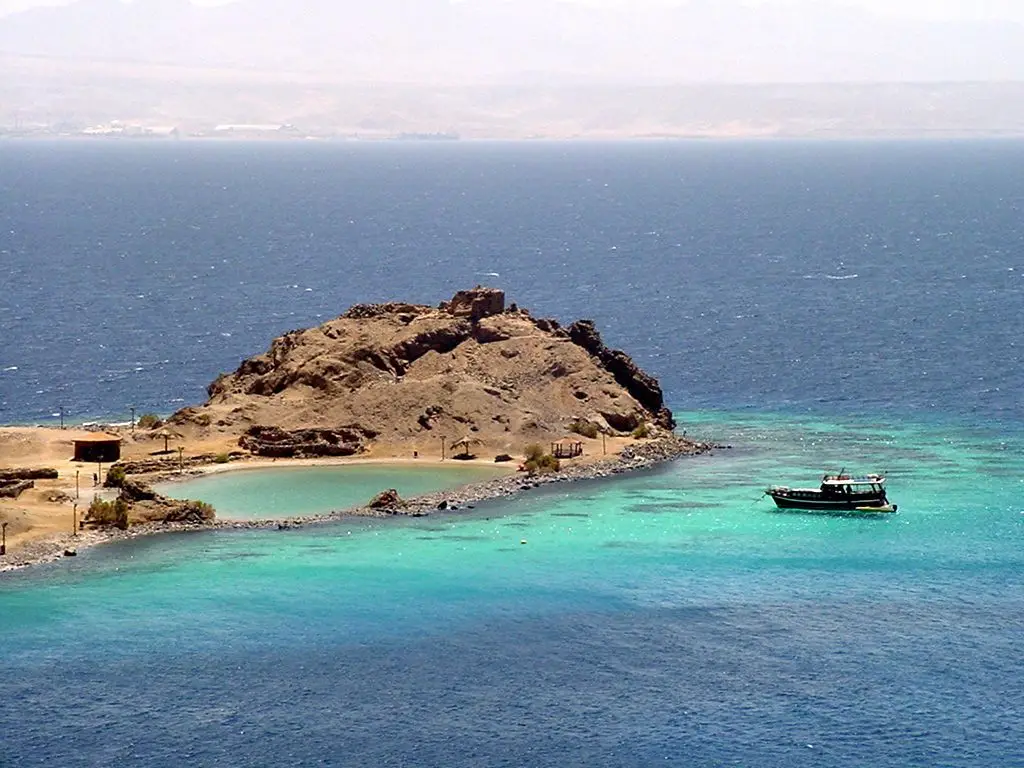 طابا